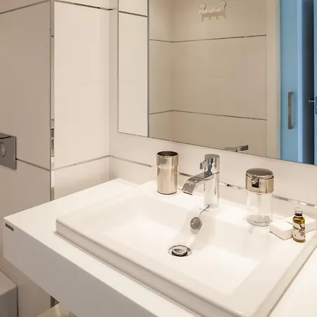 Remarkable 3 Bedroom In Eivissa 아파트 *